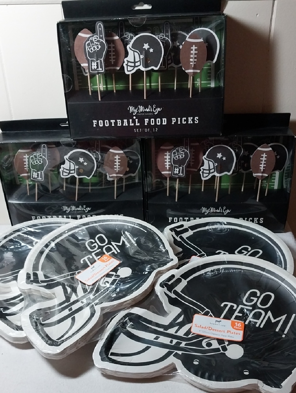Football Party Paper Plates And Food Picks Lot 64 Plates And 36 Food Picks NEW